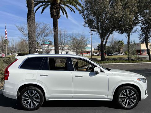 Used 2021 Volvo XC90 T5 Momentum w/ Advanced Package image 21