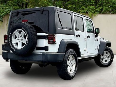 Used 2017 Jeep Wrangler Unlimited Sport w/ Quick Order Package 24S AWD/4WD image 6