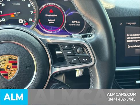 Used 2022 Porsche Cayenne S image 32