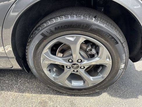 Certified 2023 Ford Escape ST-Line w/ Tech Pack #1 image 6