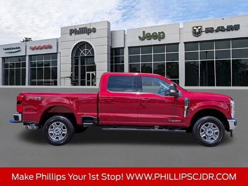 Used 2025 Ford F250 Lariat w/ FX4 Off-Road Package AWD/4WD image 2