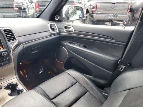 Used 2014 Jeep Grand Cherokee Summit w/ Trailer Tow Group IV image 16