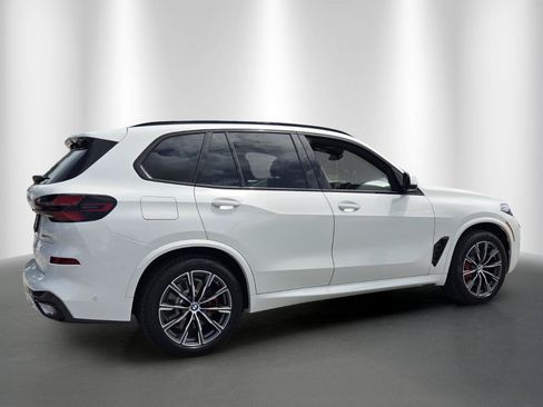 New 2026 BMW X5 xDrive50e w/ M Sport Package AWD/4WD image 7