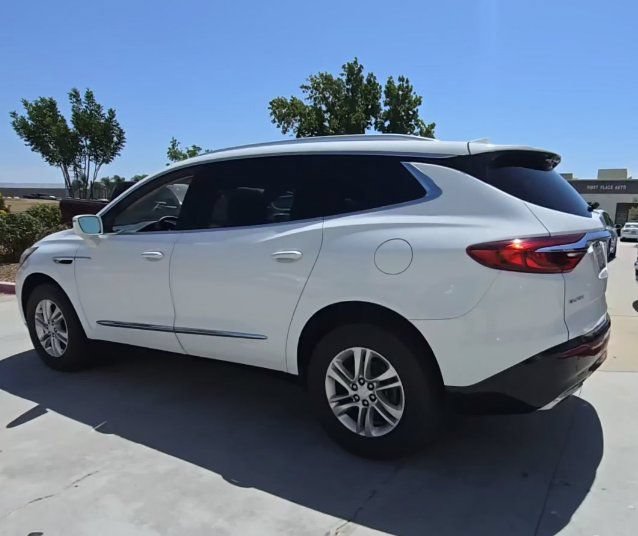Used 2018 Buick Enclave Essence w/ Trailering Package FWD image 21