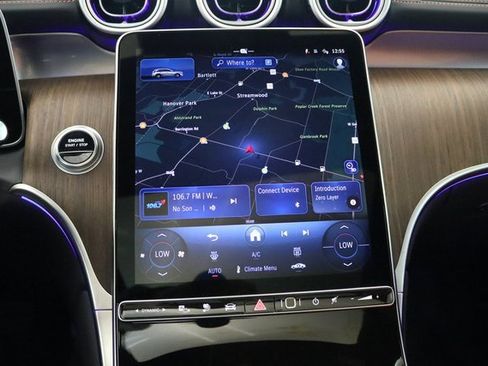 Used 2025 Mercedes-Benz GLC 350e GLC 350e w/ Driver Assistance Package image 8