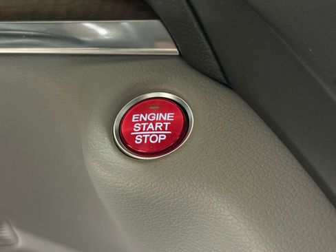 Used 2020 Acura MDX FWD w/ Technology Package image 32