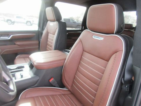 New 2026 GMC Sierra 2500 Denali Ultimate image 15