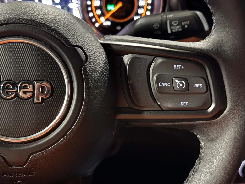 Used 2023 Jeep Wrangler Unlimited Sport AWD/4WD image 9