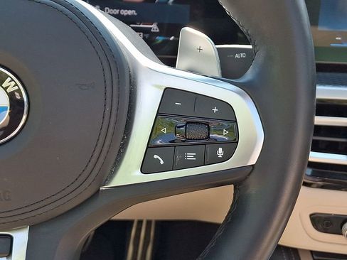 Used 2024 BMW 430i xDrive Convertible w/ M Sport Package AWD/4WD image 25