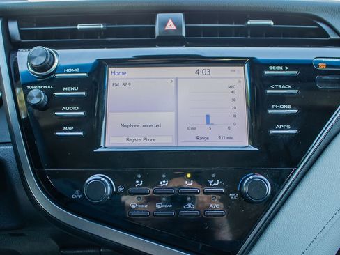 Used 2019 Toyota Camry LE image 25