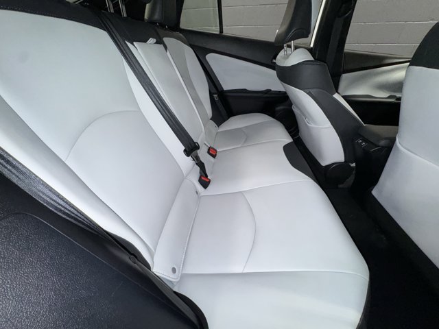 Used 2022 Toyota Prius XLE AWD/4WD image 24