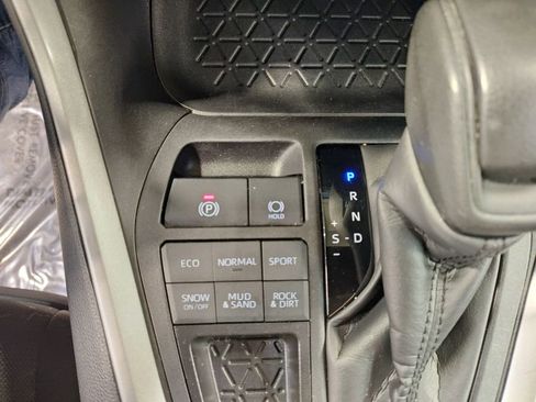 Used 2024 Toyota RAV4 XLE image 24