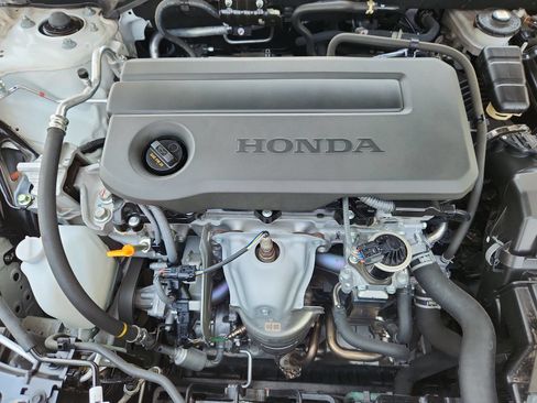 Certified 2025 Honda Civic Sport image 17