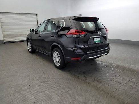 Used 2018 Nissan Rogue S AWD/4WD image 5