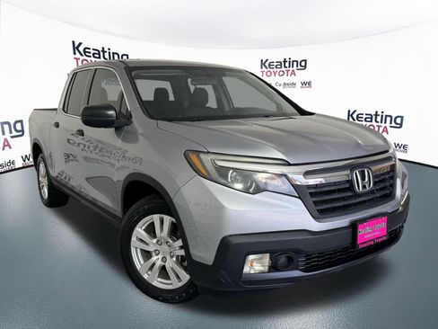 Used 2019 Honda Ridgeline RT image 3