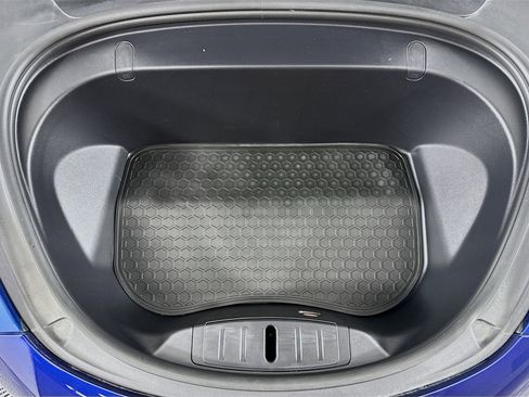 Used 2019 Tesla Model 3 Standard Range Plus image 30