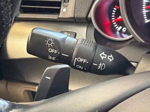 Used 2012 Acura TL FWD image 36