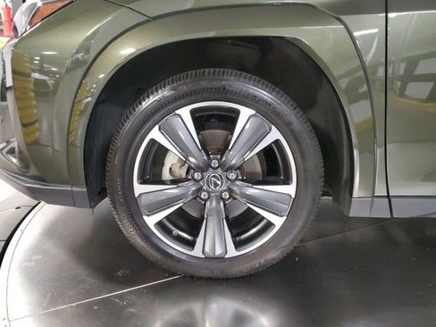 Used 2024 Lexus UX 250h AWD w/ Premium Package image 27