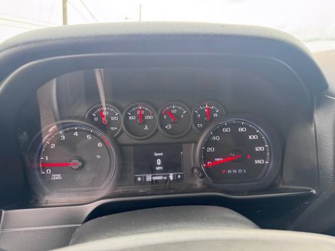 Used 2020 Chevrolet Silverado 1500 Custom w/ Custom Value Package AWD/4WD image 16