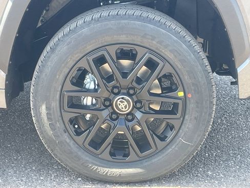 New 2026 Toyota Tundra SR5 image 9