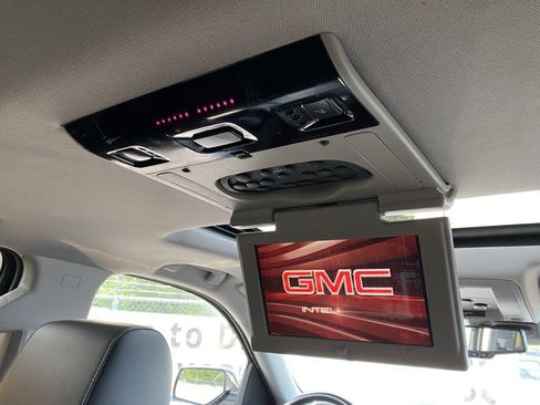 Used 2016 GMC Yukon SLT w/ Open Road Package AWD/4WD image 21