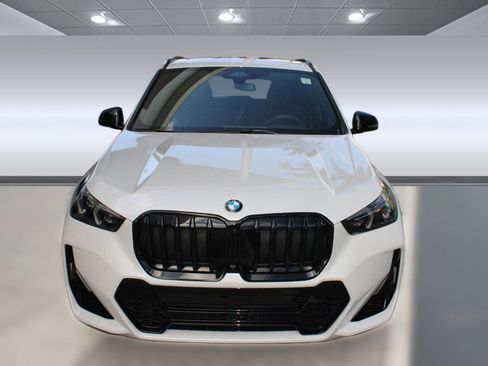 Used 2025 BMW X1 xDrive28i w/ Technology Package image 6