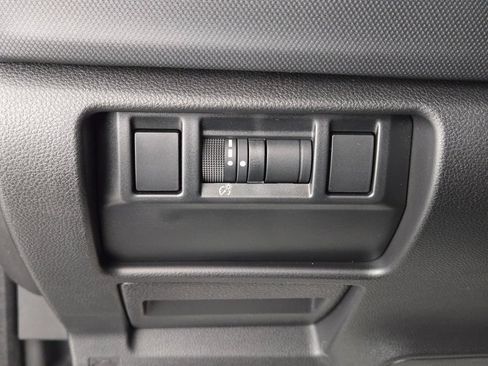 Certified 2026 Subaru Forester Premium AWD/4WD image 33