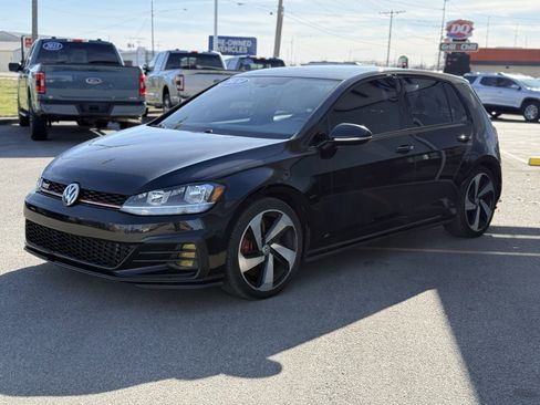 Used 2020 Volkswagen GTI S image 3