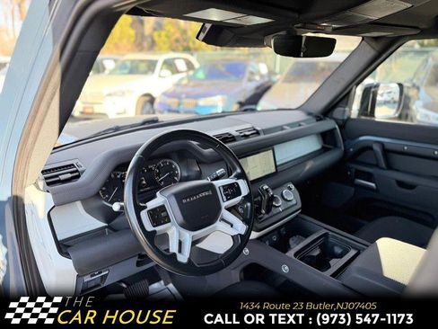 Used 2022 Land Rover Defender 110 image 15