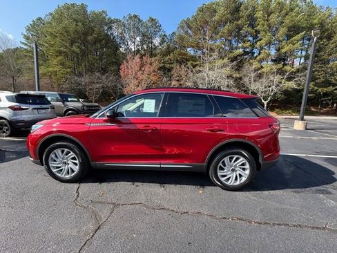 New 2026 Lincoln Corsair Premiere image 4