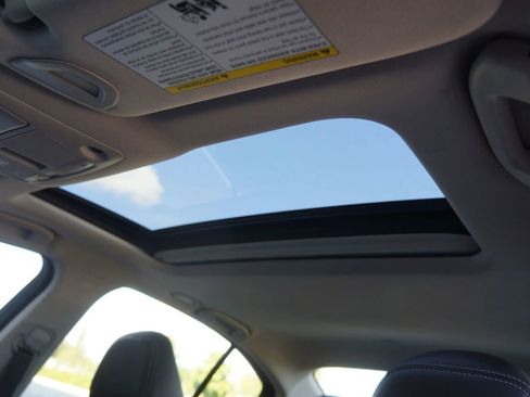 Used 2022 INFINITI Q50 Luxe w/ Cargo Package image 33