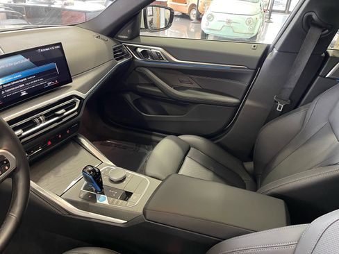 Used 2023 BMW i4 eDrive40 w/ M Sport Package RWD image 28