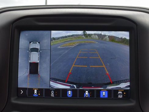 Used 2022 GMC Sierra 2500 AT4 w/ AT4 Premium Plus Package image 21