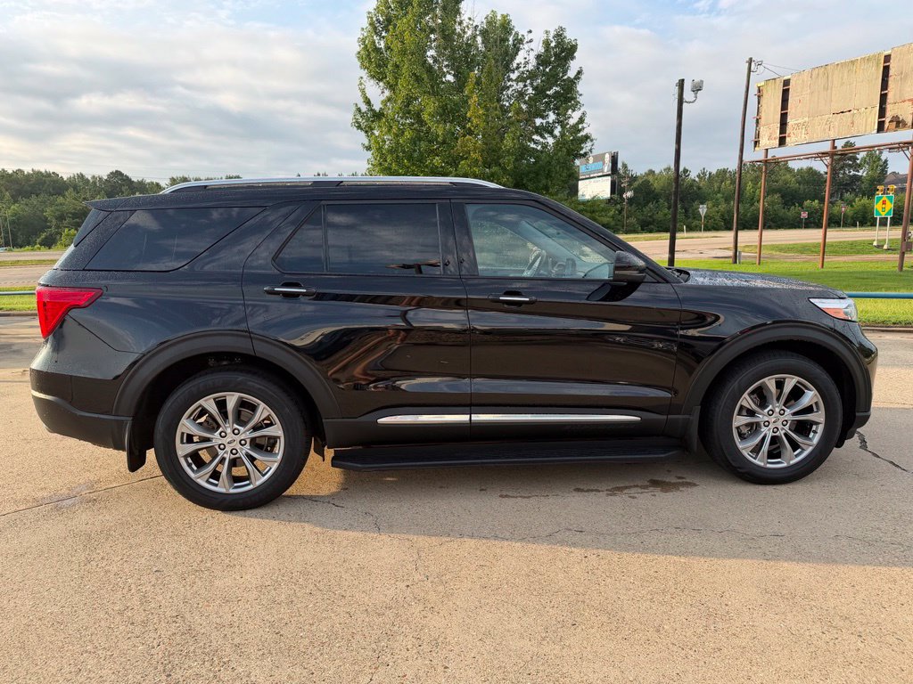 Used 2023 Ford Explorer Limited w/ Limited Technology Package AWD/4WD image 8