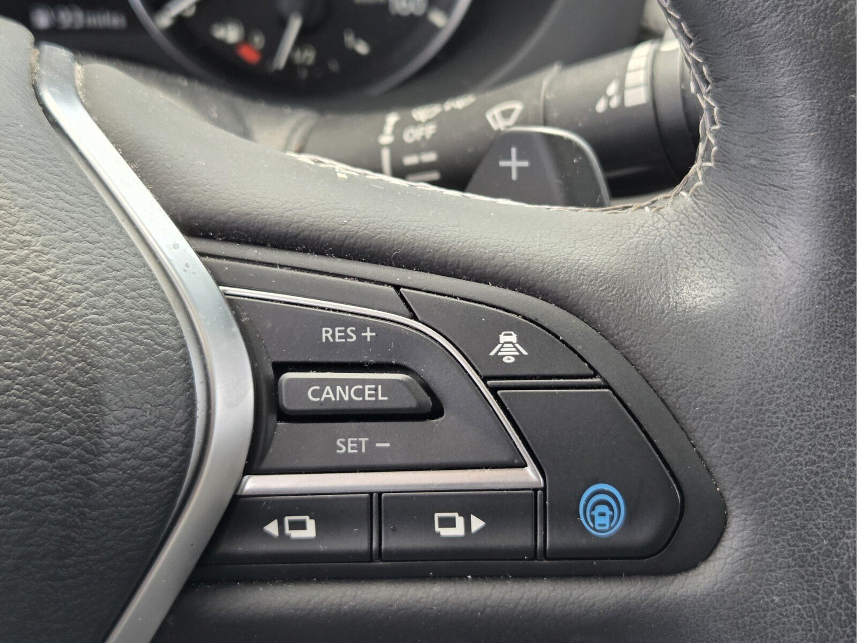 Used 2023 INFINITI QX50 Luxe FWD image 20
