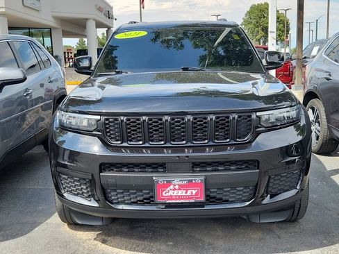 Used 2021 Jeep Grand Cherokee L Laredo AWD/4WD image 2