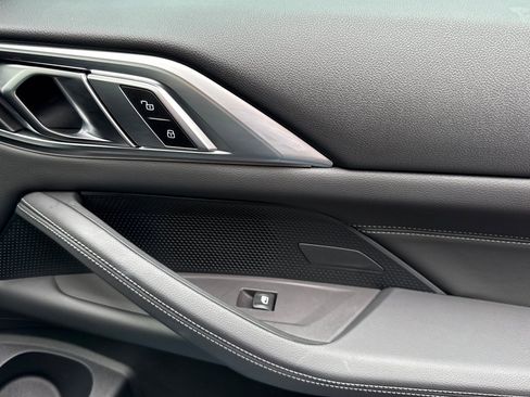 Used 2025 BMW 430i Coupe w/ Premium Package image 20