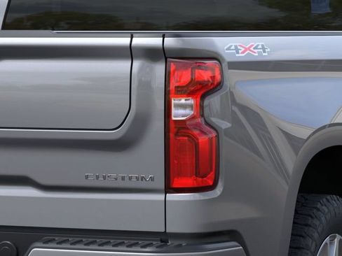 New 2026 Chevrolet Silverado 1500 Custom AWD/4WD image 13