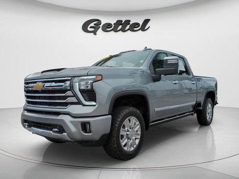 Used 2024 Chevrolet Silverado 2500 High Country w/ High Country Premium Package AWD/4WD image 1