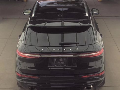 Used 2021 Lincoln Corsair Reserve AWD/4WD image 6