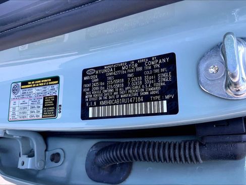 Certified 2024 Hyundai Kona SEL AWD/4WD image 34