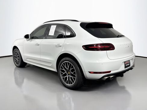 Used 2018 Porsche Macan S image 9