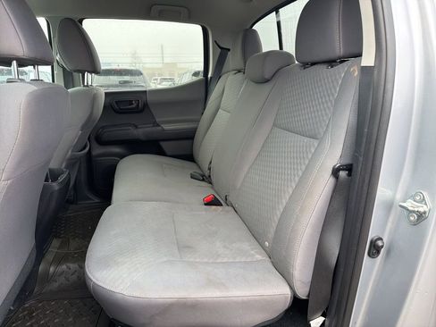 Used 2021 Toyota Tacoma SR image 9