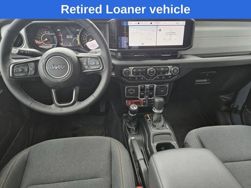 Used 2025 Jeep Gladiator Sport AWD/4WD image 13