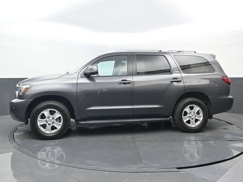 Used 2021 Toyota Sequoia SR5 w/ Premium Package RWD image 7