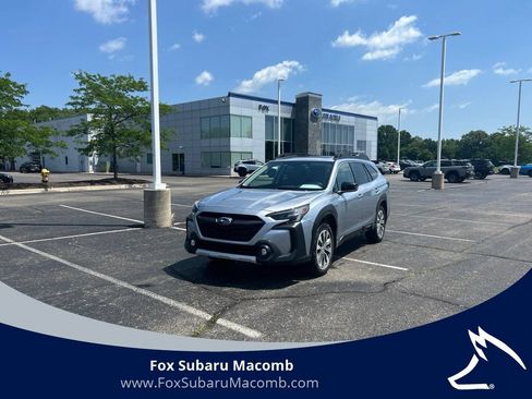 Certified 2025 Subaru Outback Limited AWD/4WD image 1