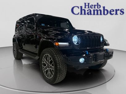 Used 2024 Jeep Wrangler High Altitude
