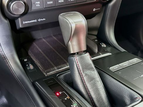 Used 2023 Lexus GX 460 Premium w/ Premium Package image 8