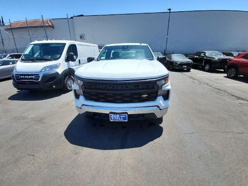 Used 2025 Chevrolet Silverado 1500 W/T RWD image 3