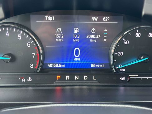 Used 2022 Ford Explorer XLT w/ Equipment Group 202A image 26